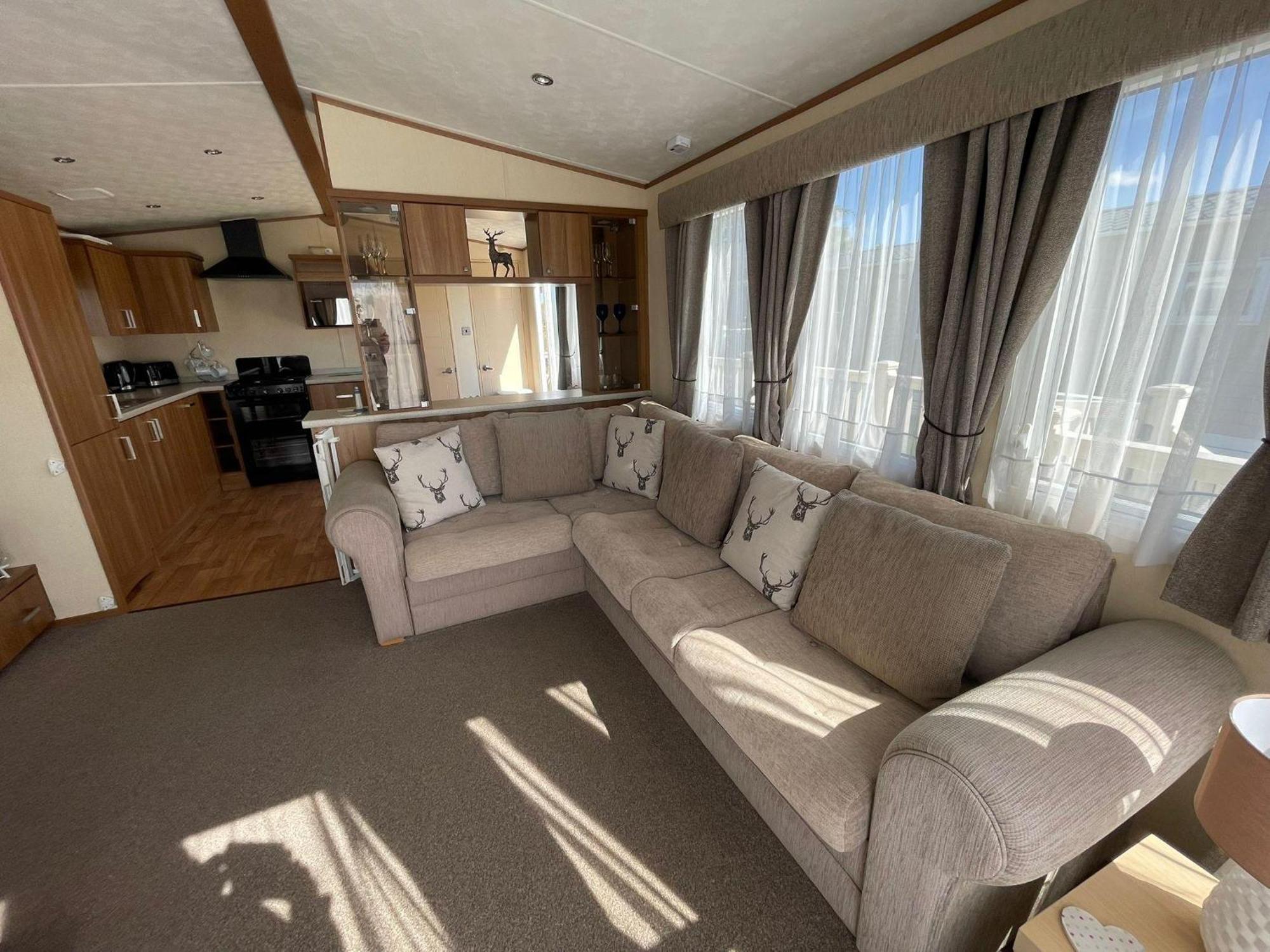 6 Berth Caravan With Decking At Manor Park In Hunstanton Ref 23017H Eksteriør bilde