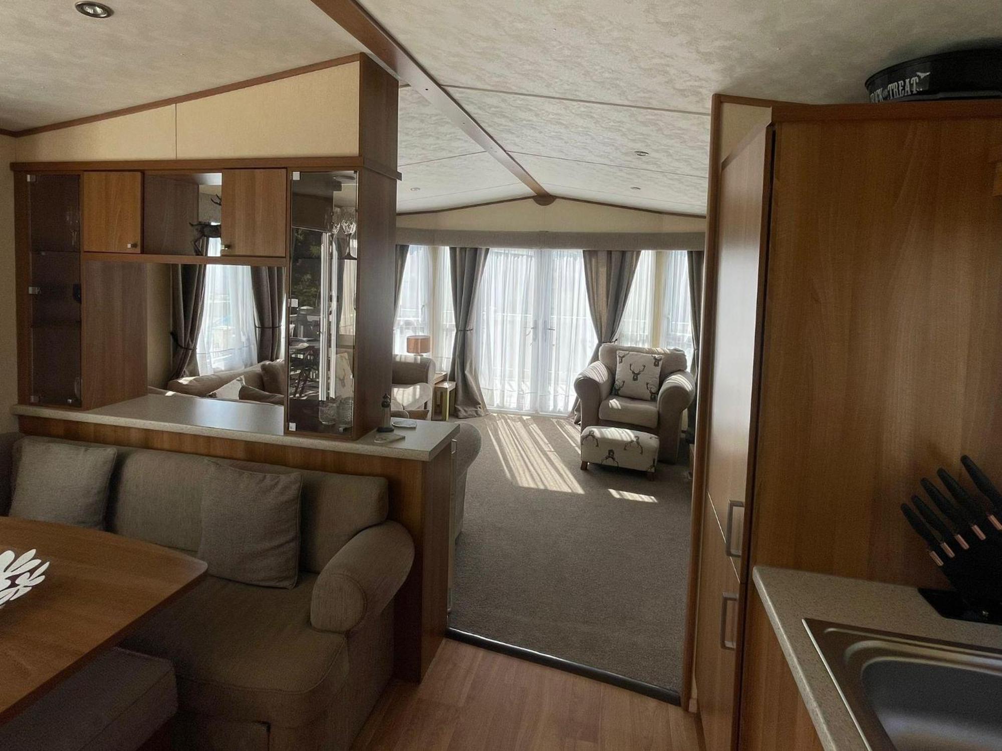 6 Berth Caravan With Decking At Manor Park In Hunstanton Ref 23017H Eksteriør bilde